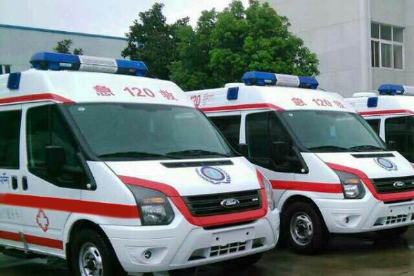 五家渠市福特救护车